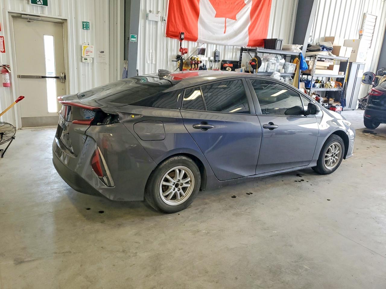 2021 TOYOTA PRIUS PRIME LE — снимка 3