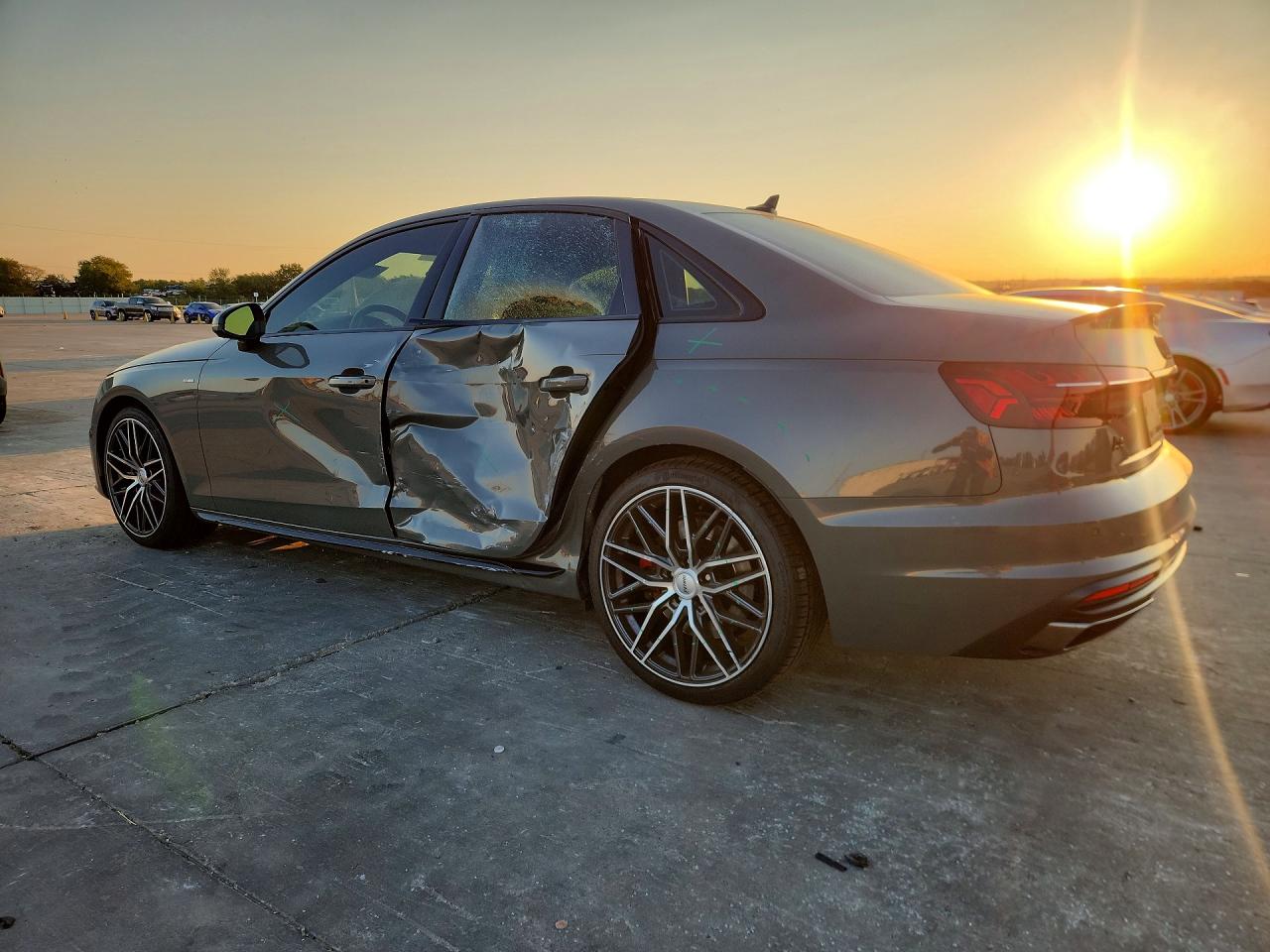 2023 AUDI A4 PREMIUM PLUS 45 — снимка 2