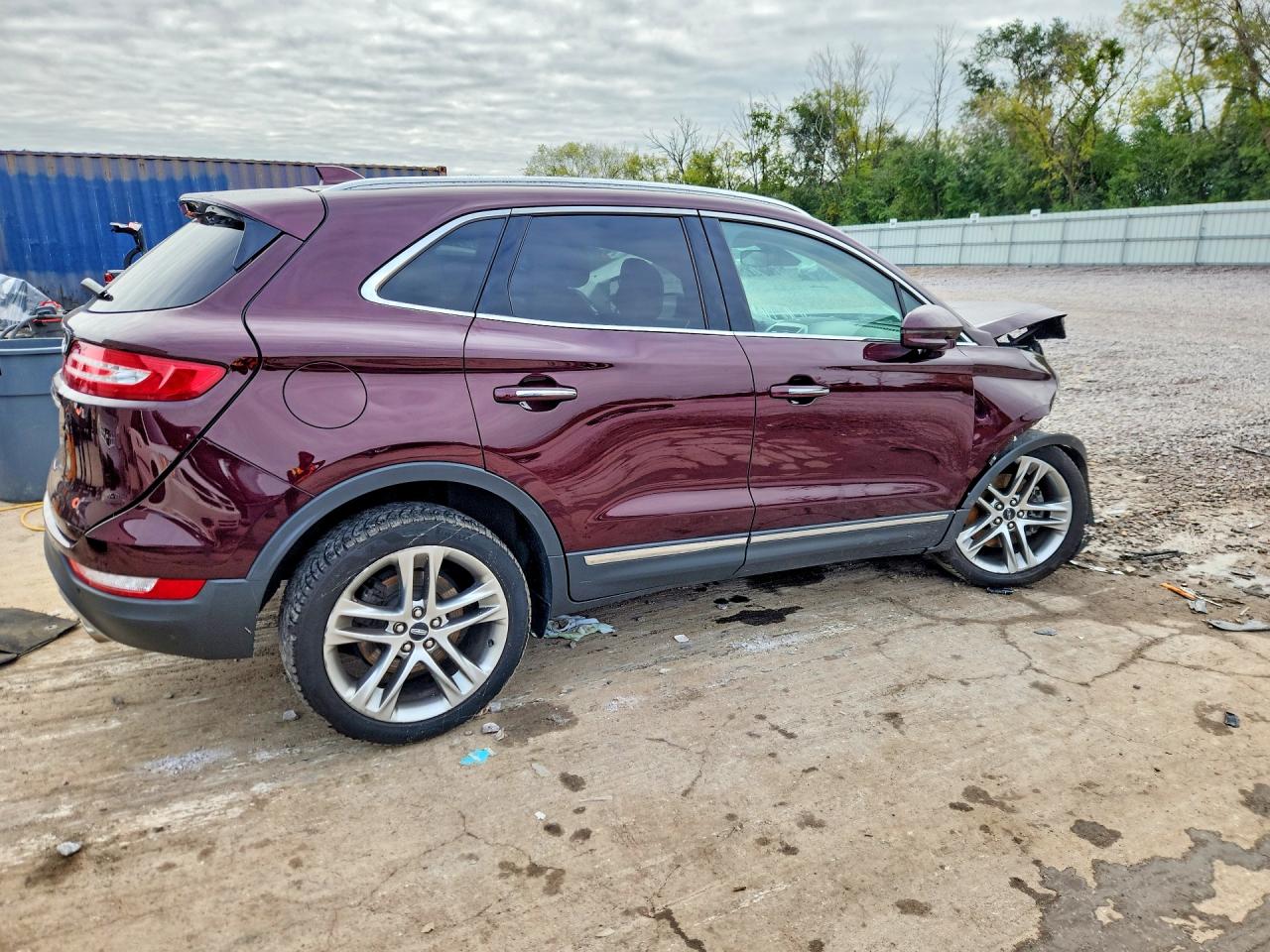 2019 LINCOLN MKC RESERVE — photo 3