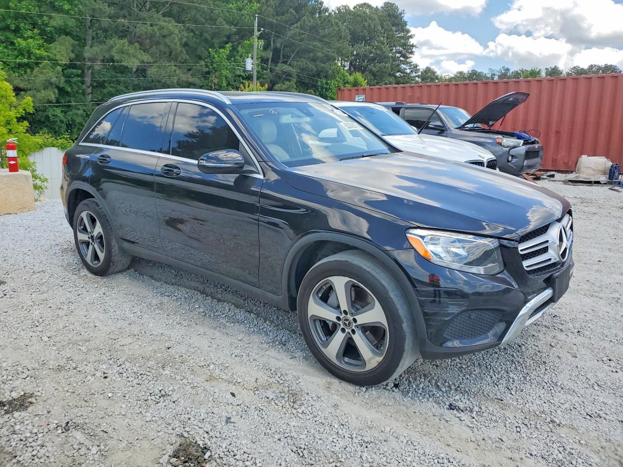 2019 MERCEDES-BENZ GLC 300 — снимка 4