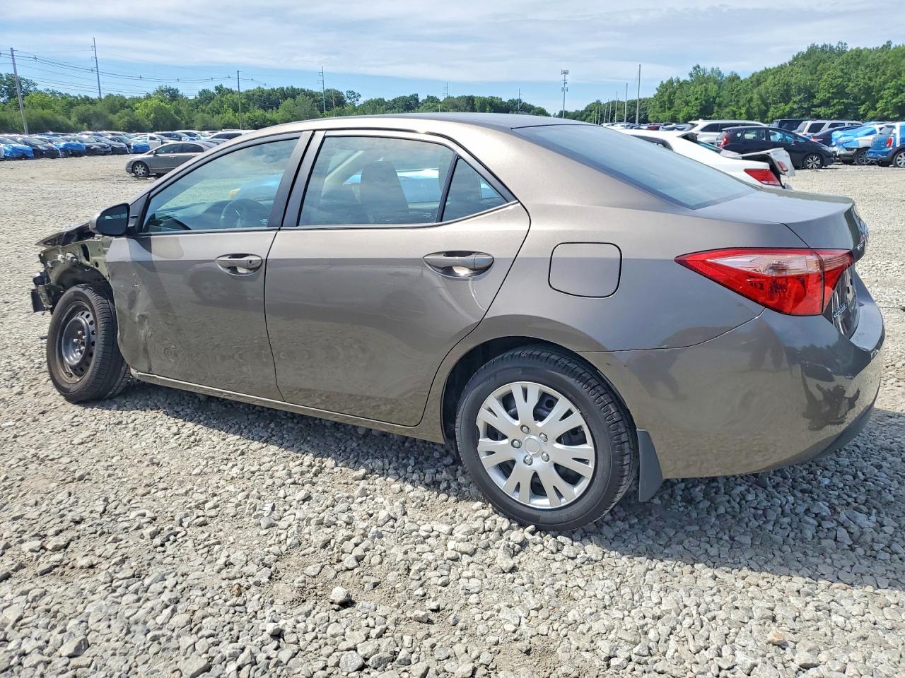 2017 TOYOTA COROLLA LE — снимка 2