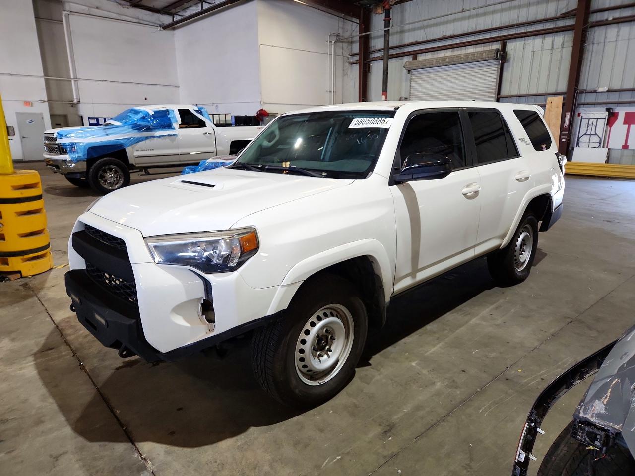 2017 TOYOTA 4RUNNER DELUXE V6