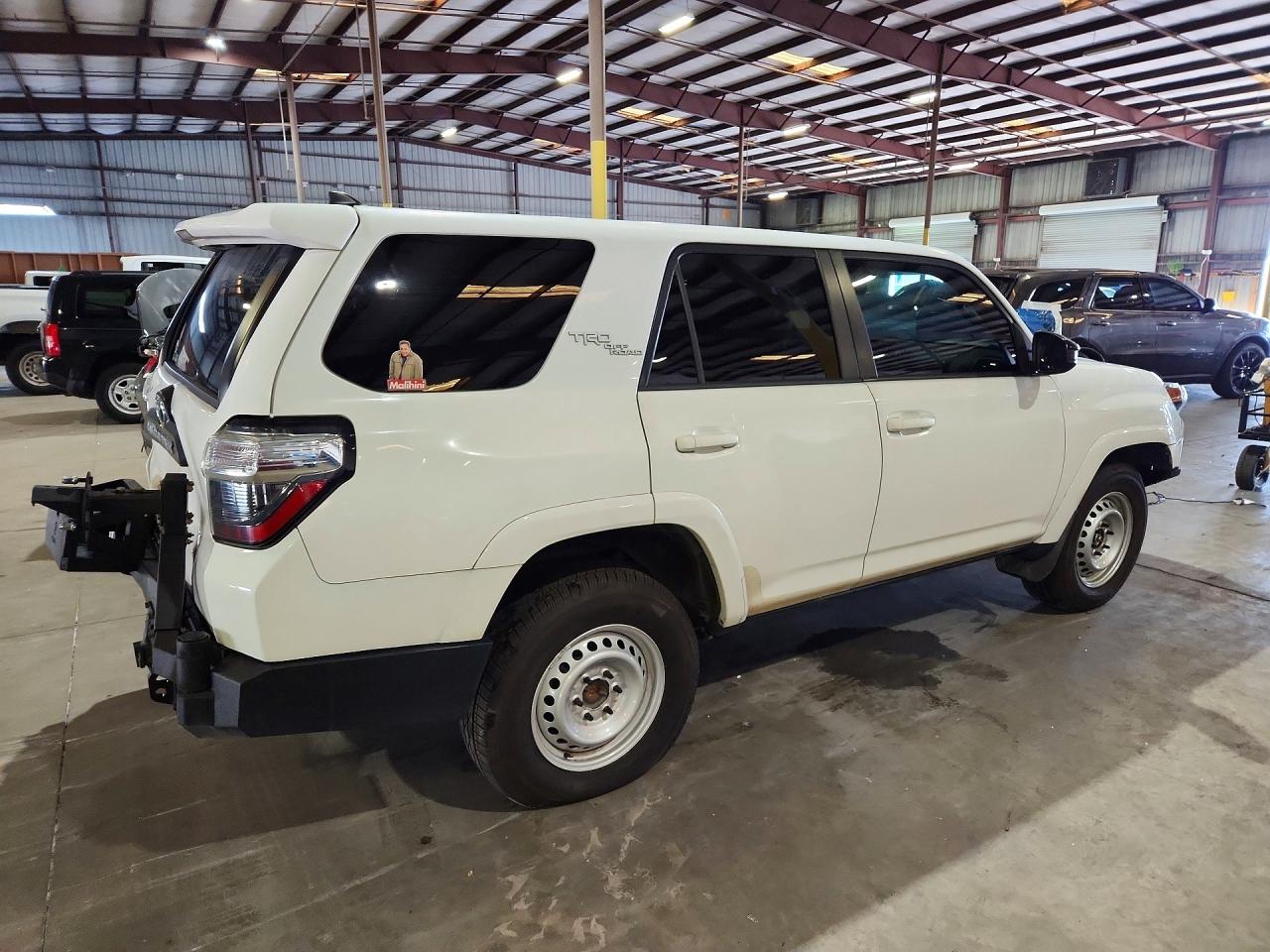 2017 TOYOTA 4RUNNER DELUXE V6 — снимка 3