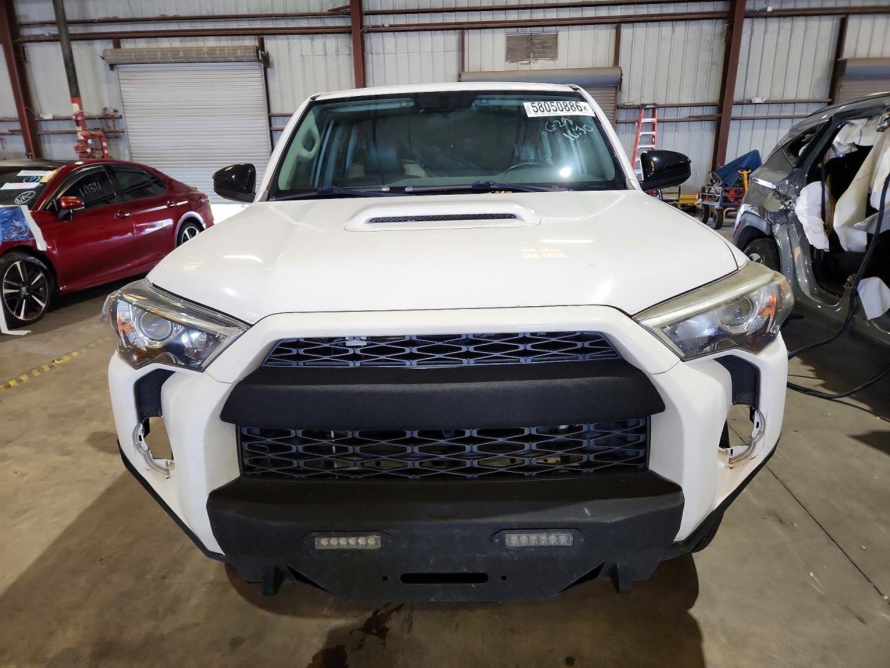 2017 TOYOTA 4RUNNER DELUXE V6 — снимка 5