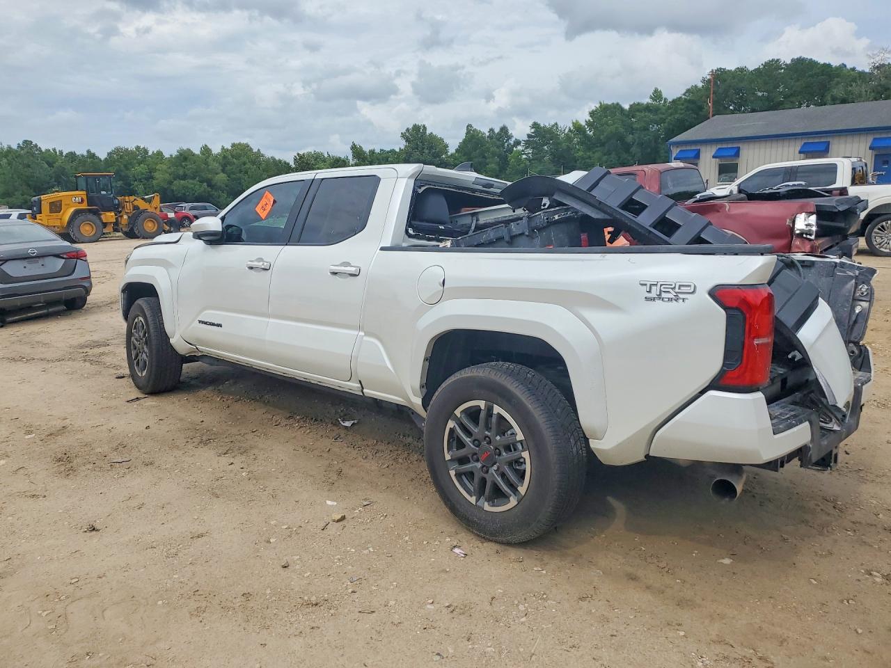 2026 TOYOTA TACOMA TRD SPORT — снимка 2