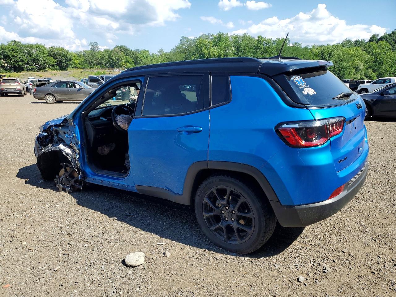 2023 JEEP COMPASS LATITUDE — снимка 2