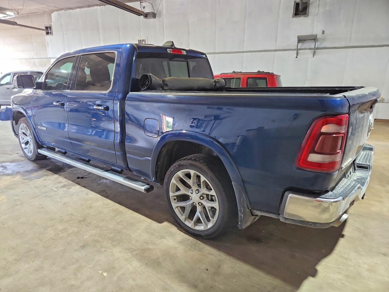 2019 RAM 1500 LARAMIE — снимка 2