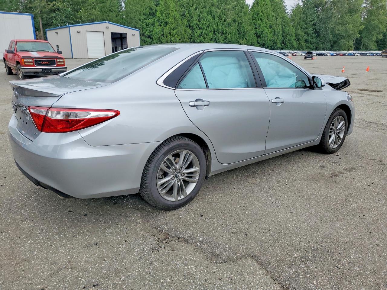 2017 TOYOTA CAMRY SE — снимка 3