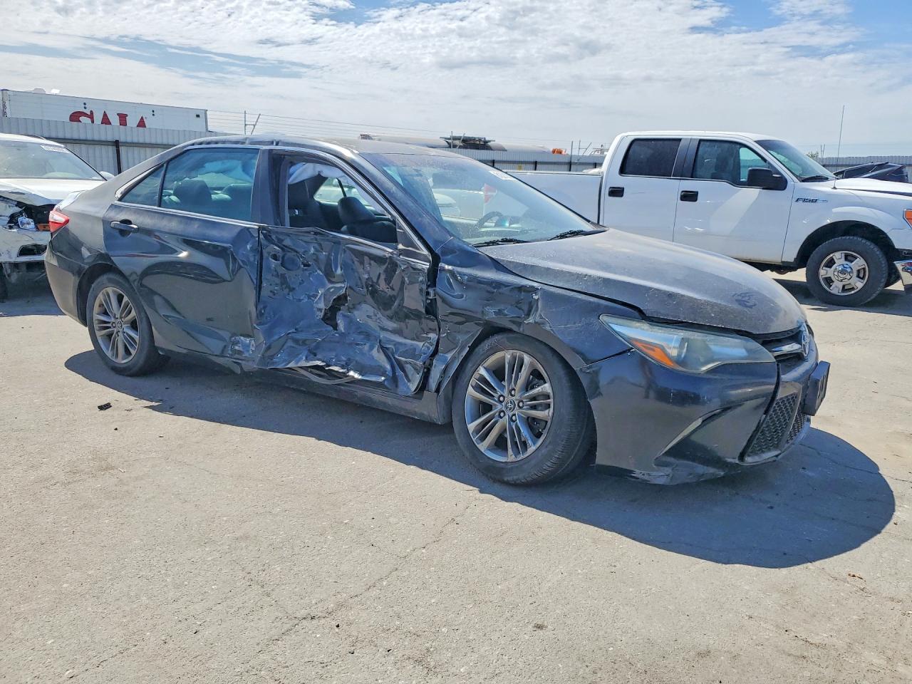 2015 TOYOTA CAMRY SE — снимка 4