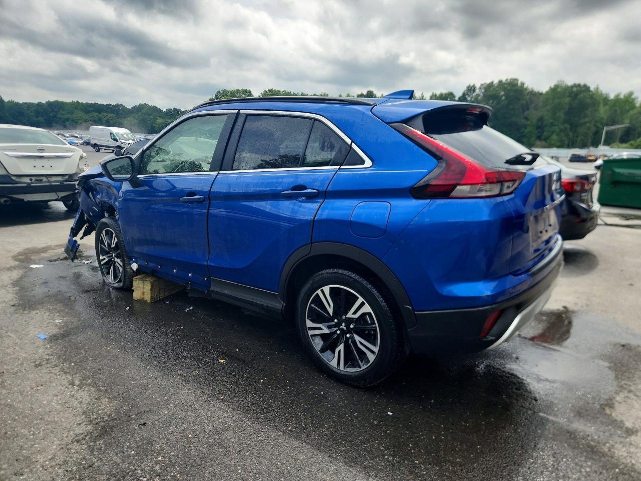 2023 MITSUBISHI ECLIPSE CROSS SE — снимка 2