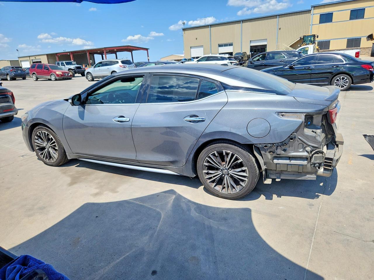 2017 NISSAN MAXIMA PLATINUM — снимка 2