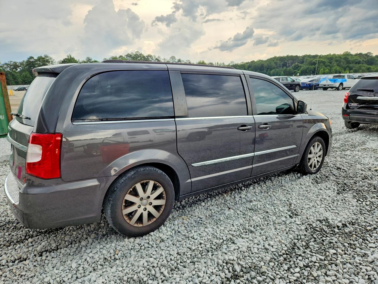 2015 CHRYSLER TOWN & COUNTRY TOURING — снимка 3