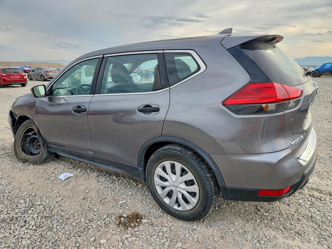 2017 NISSAN ROGUE S — снимка 2