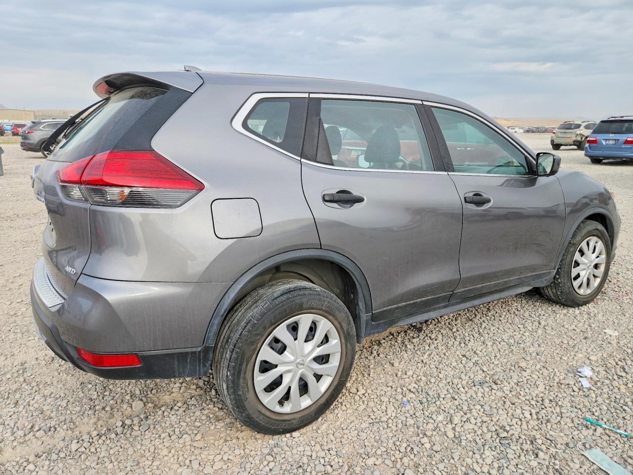 2017 NISSAN ROGUE S — снимка 3