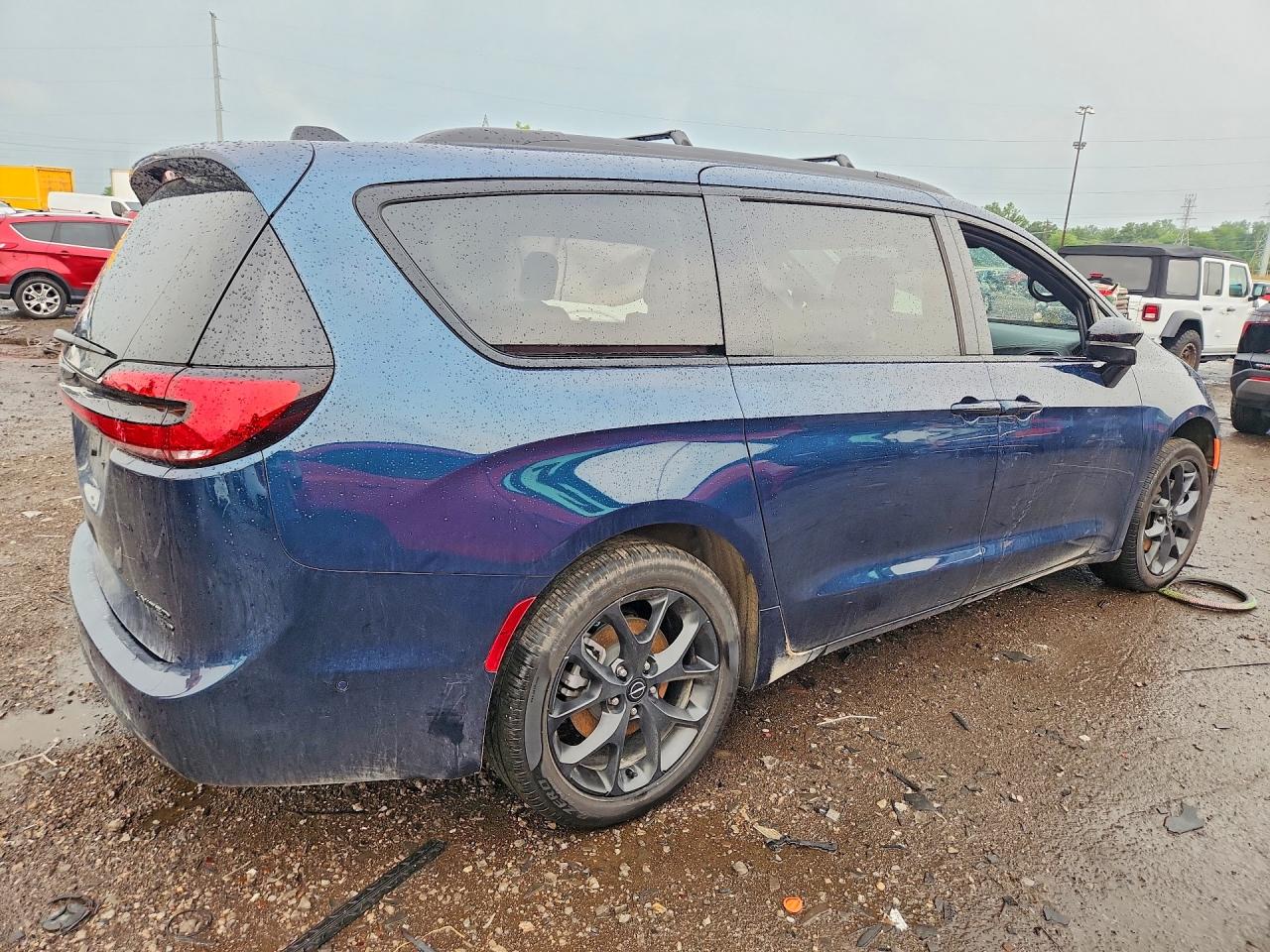 2025 CHRYSLER PACIFICA LIMITED — снимка 3
