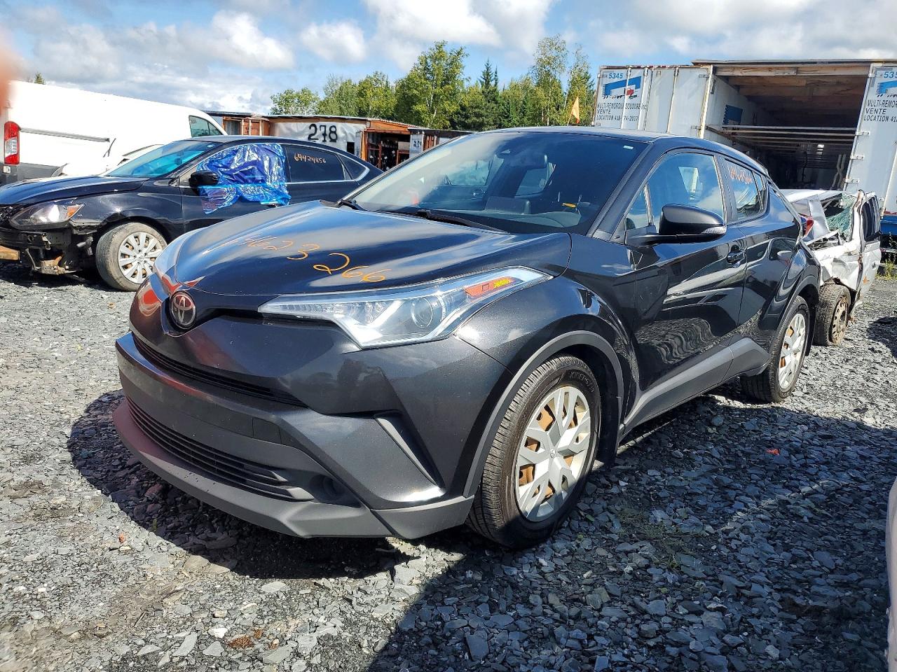 2019 TOYOTA C-HR LE