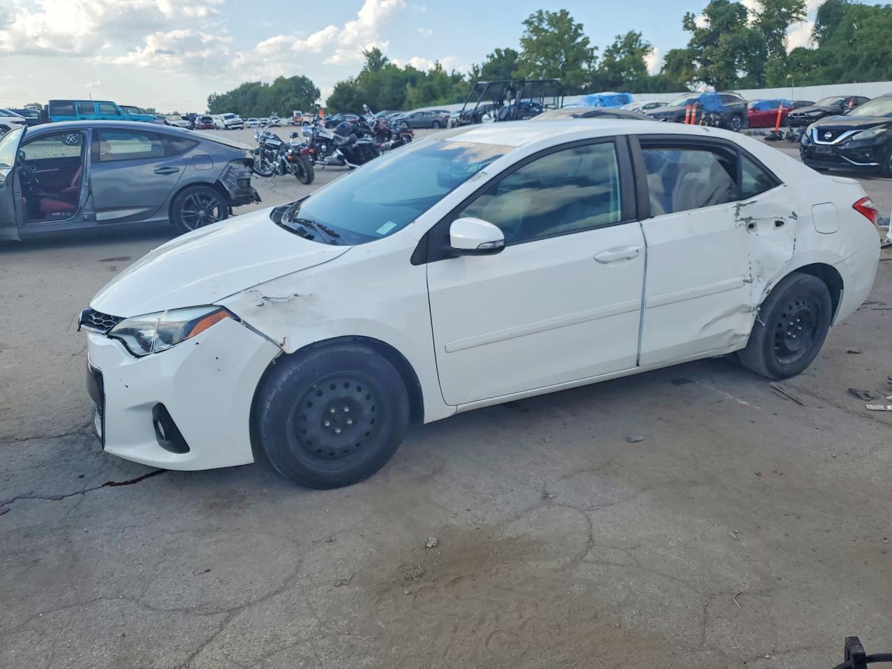 2015 TOYOTA COROLLA S