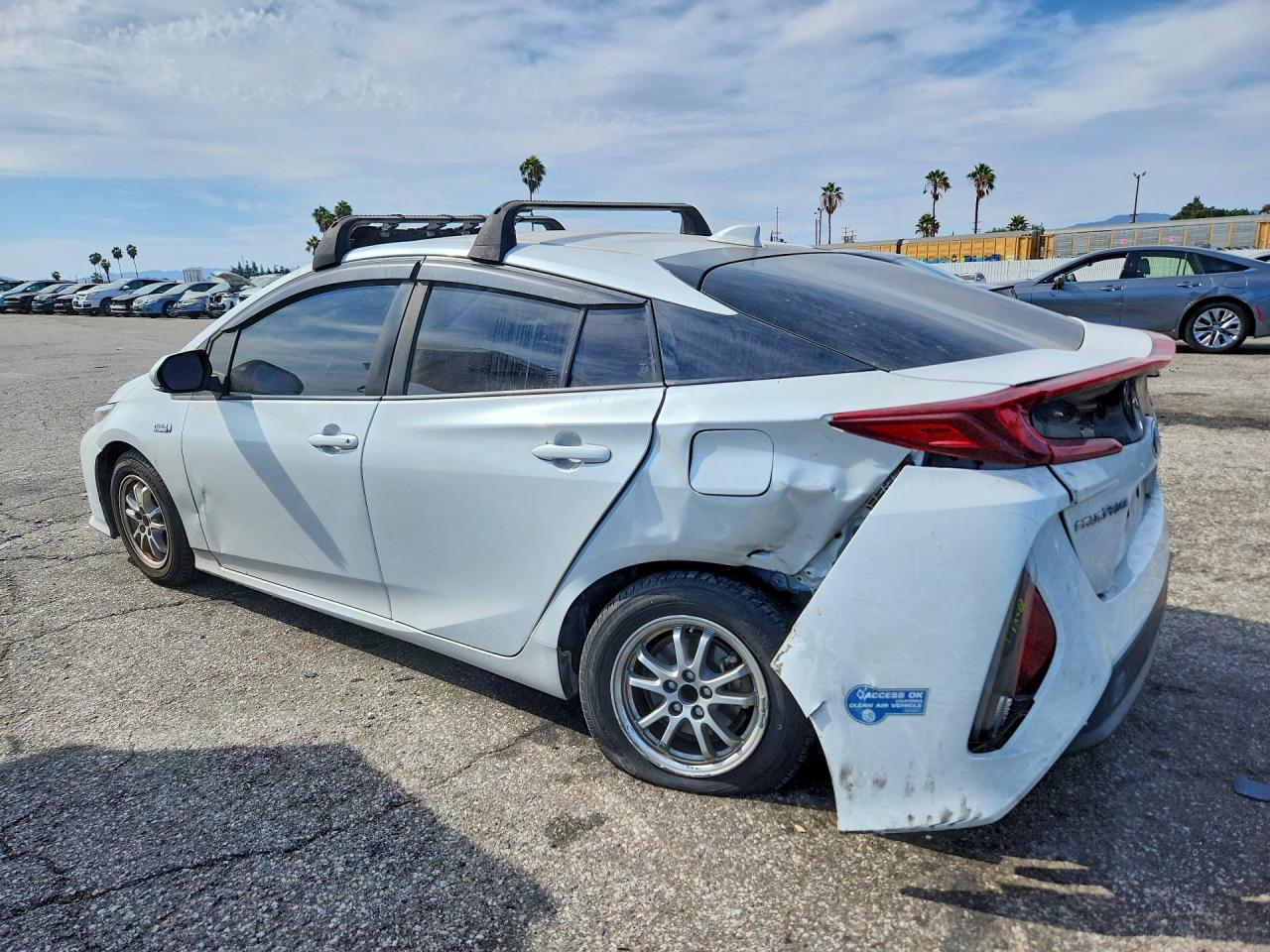 2021 TOYOTA PRIUS PRIME XLE — снимка 2