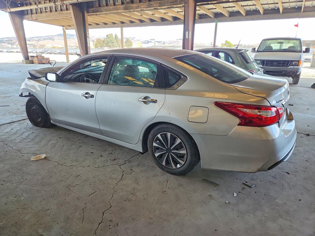 2016 NISSAN ALTIMA 2.5 S — снимка 2