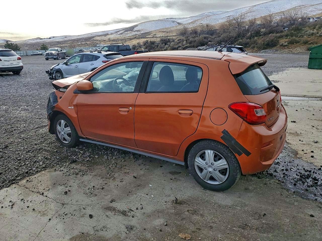 2017 MITSUBISHI MIRAGE ES — снимка 2