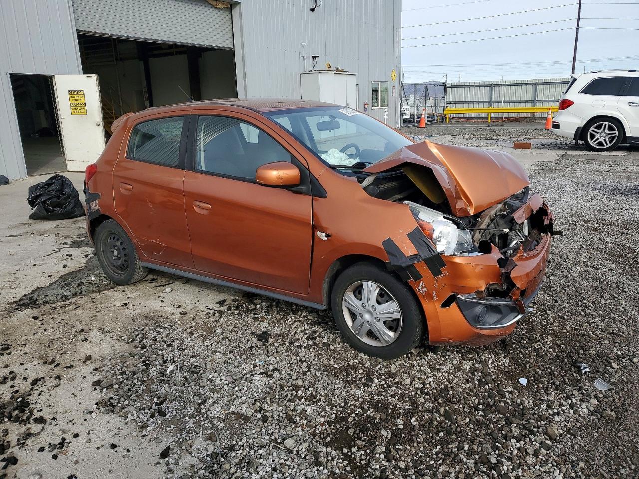 2017 MITSUBISHI MIRAGE ES — снимка 4