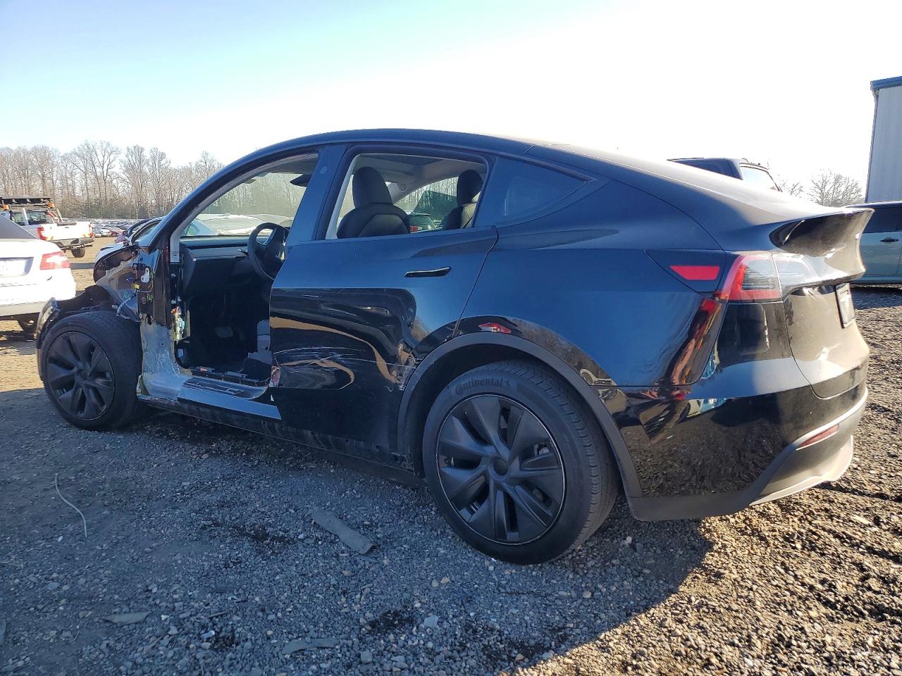 2024 TESLA MODEL Y — снимка 2
