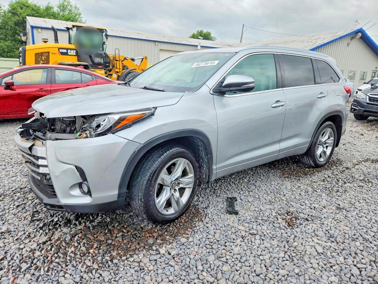 2017 TOYOTA HIGHLANDER LIMITED