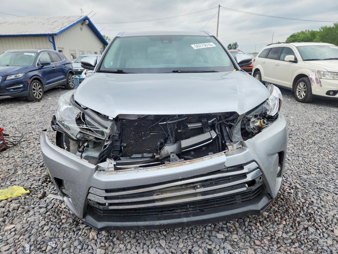 2017 TOYOTA HIGHLANDER LIMITED — снимка 5
