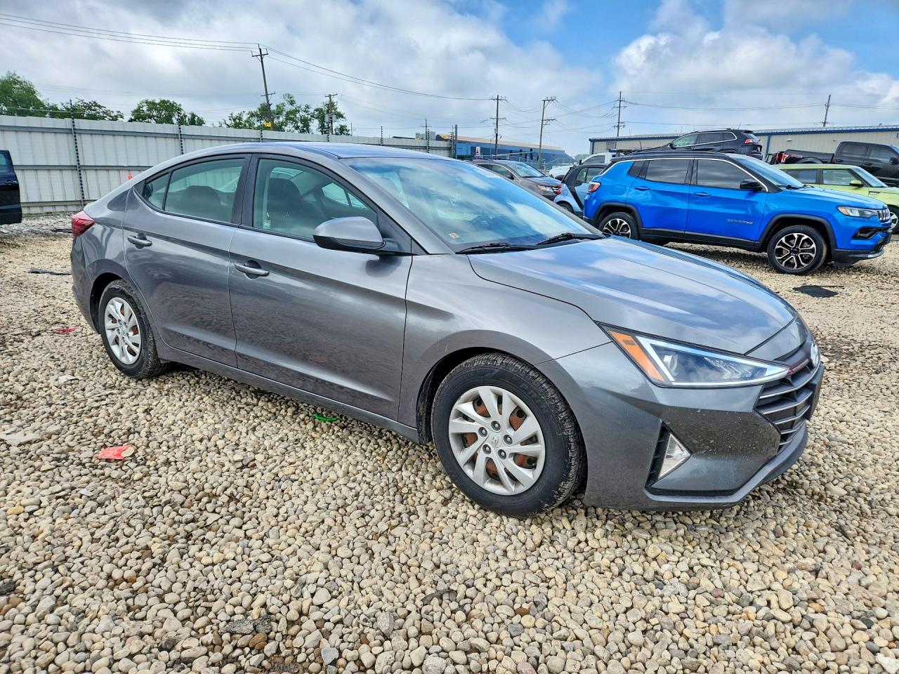 2019 HYUNDAI ELANTRA SE — снимка 4