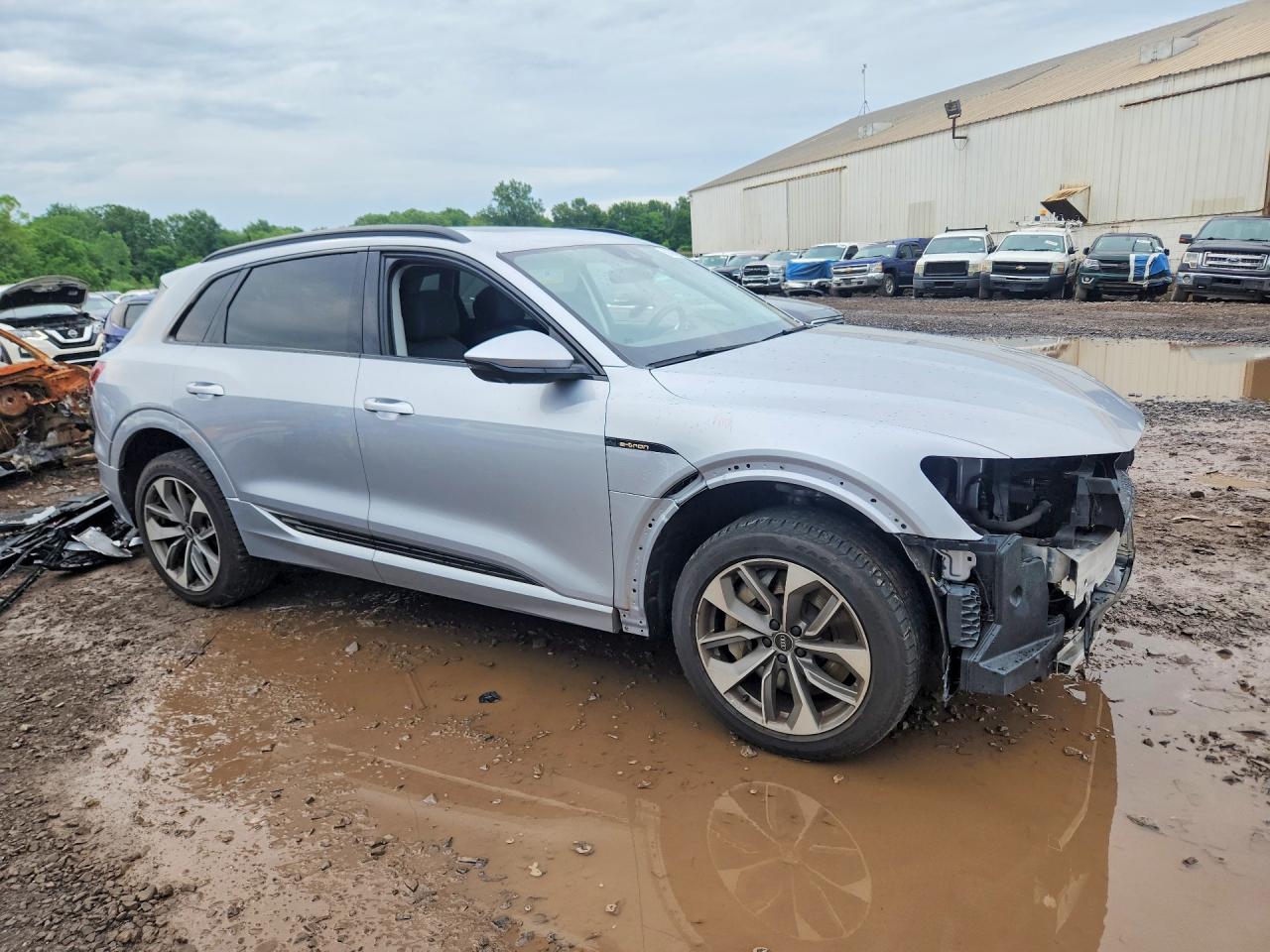 2021 AUDI E-TRON PREMIUM PLUS — снимка 4