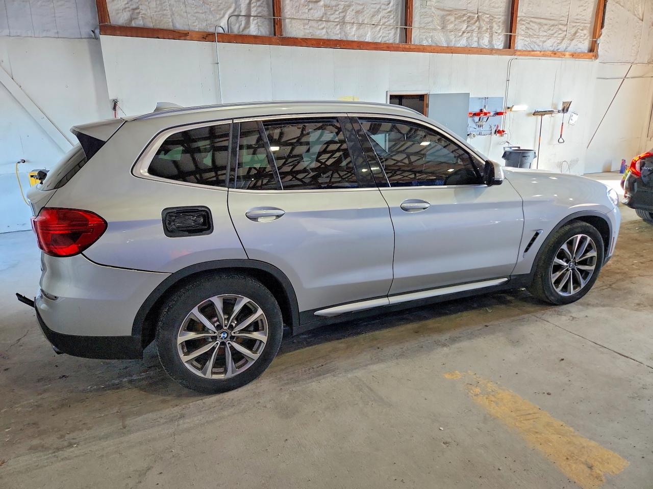 2019 BMW X3 XDRIVE30I — снимка 3