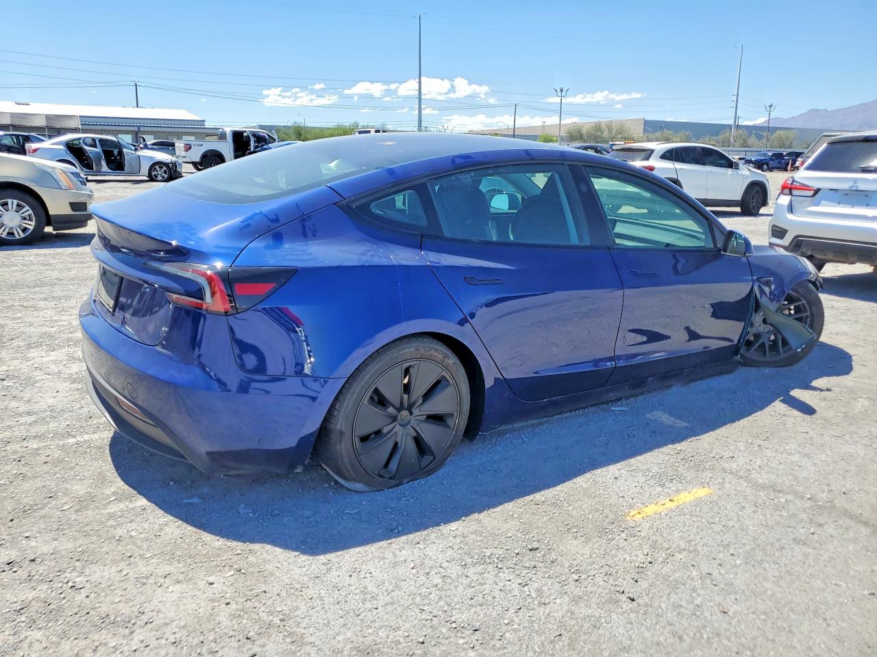 2024 TESLA MODEL 3 — снимка 3
