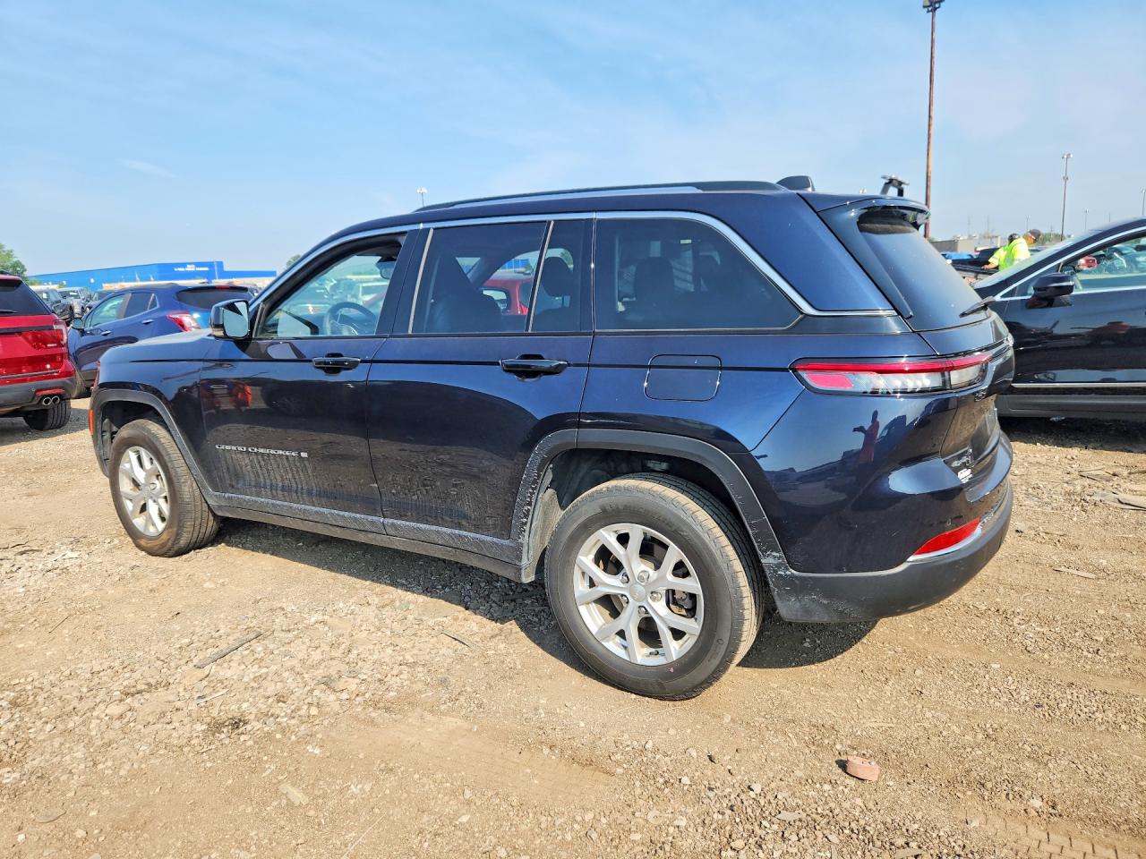 2023 JEEP GRAND CHEROKEE LIMITED — снимка 3
