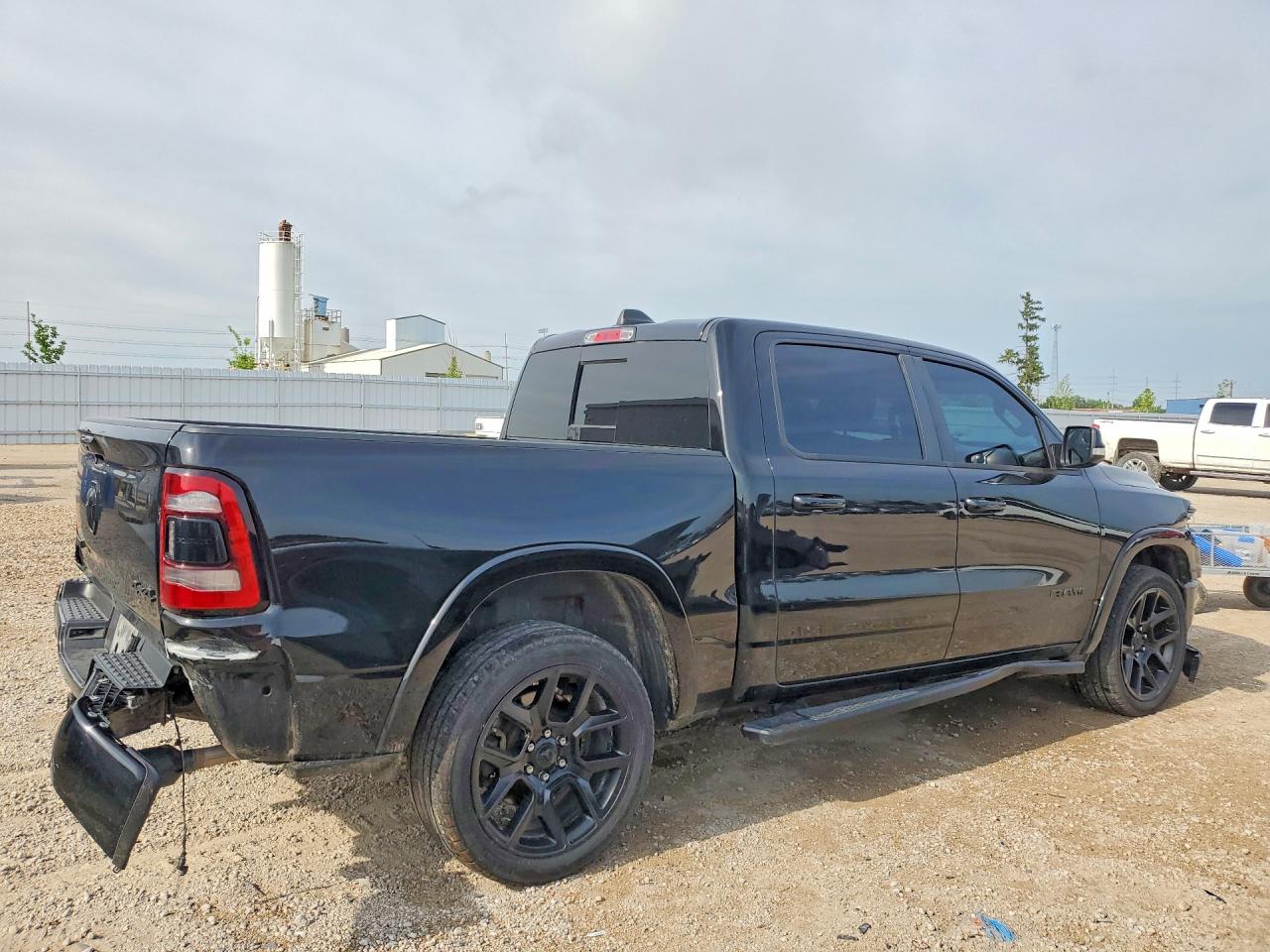 2020 RAM 1500 LARAMIE — снимка 3