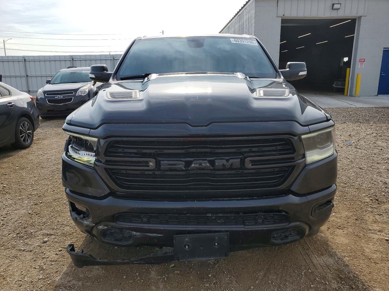 2020 RAM 1500 LARAMIE — снимка 5