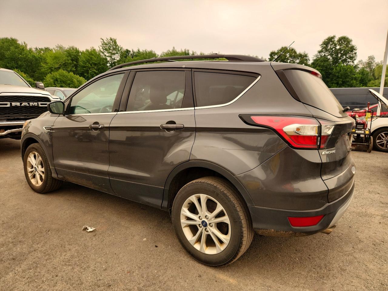2018 FORD ESCAPE SE — снимка 2