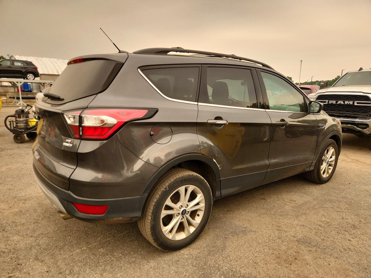 2018 FORD ESCAPE SE — снимка 3