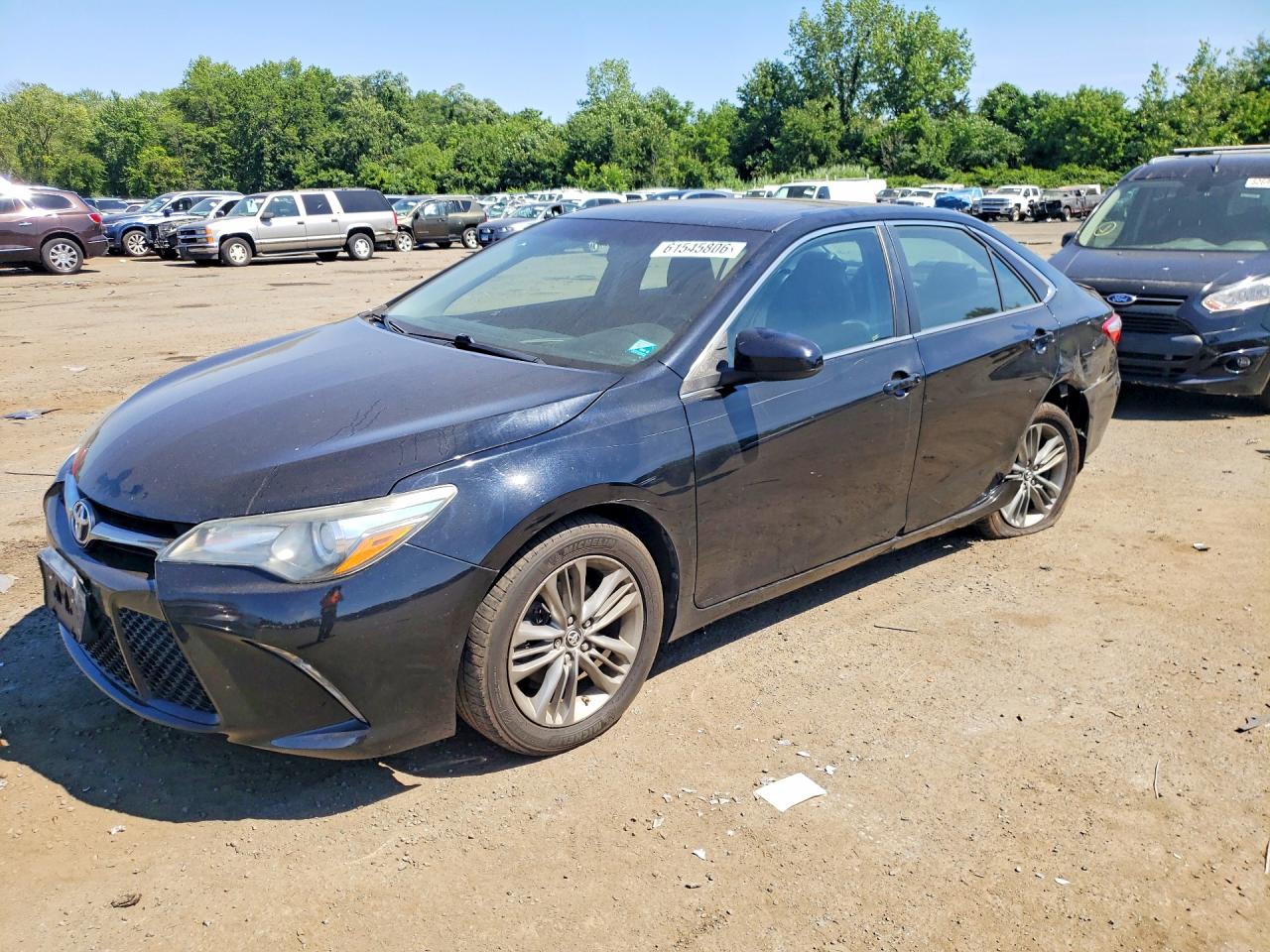 2017 TOYOTA CAMRY SE