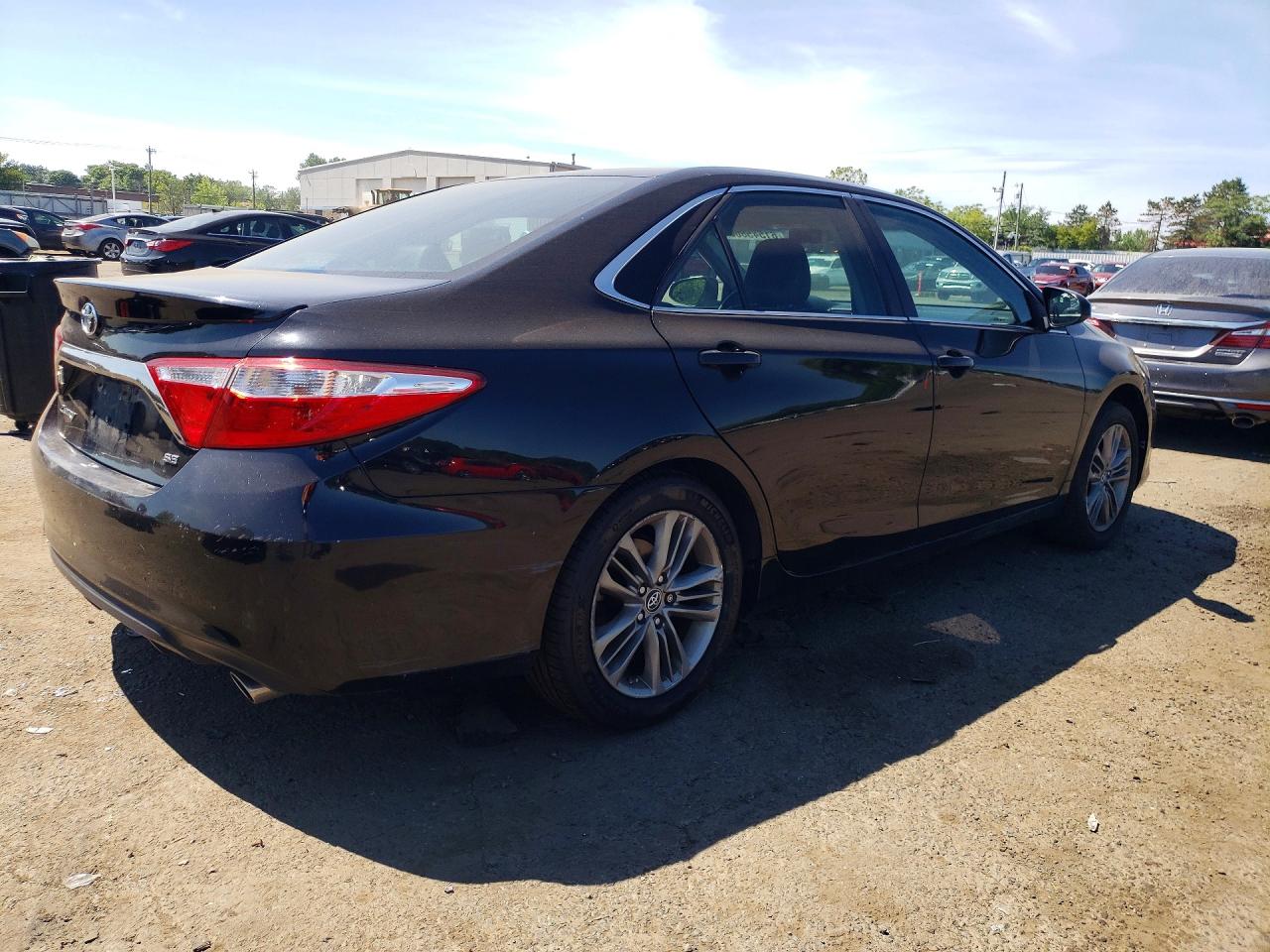 2017 TOYOTA CAMRY SE — снимка 3