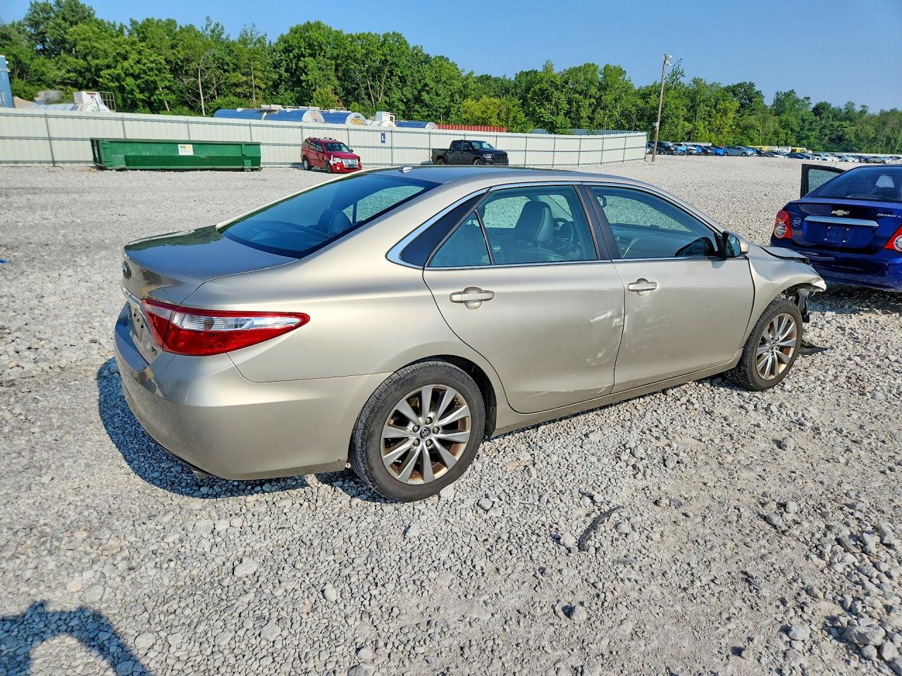 2015 TOYOTA CAMRY XLE — снимка 3
