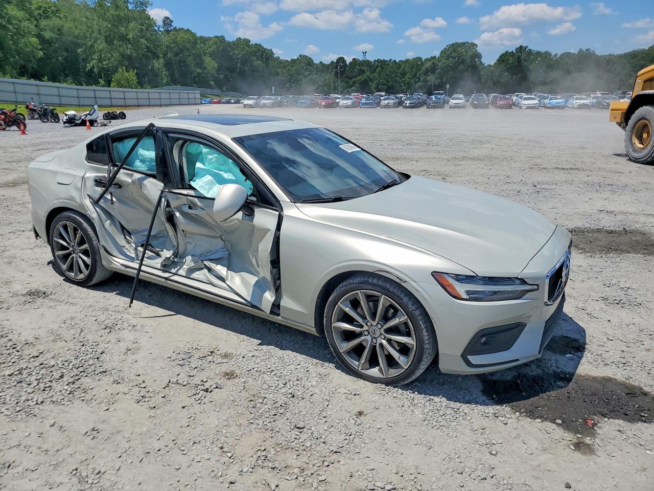 2021 VOLVO S60 T5 MOMENTUM — снимка 4
