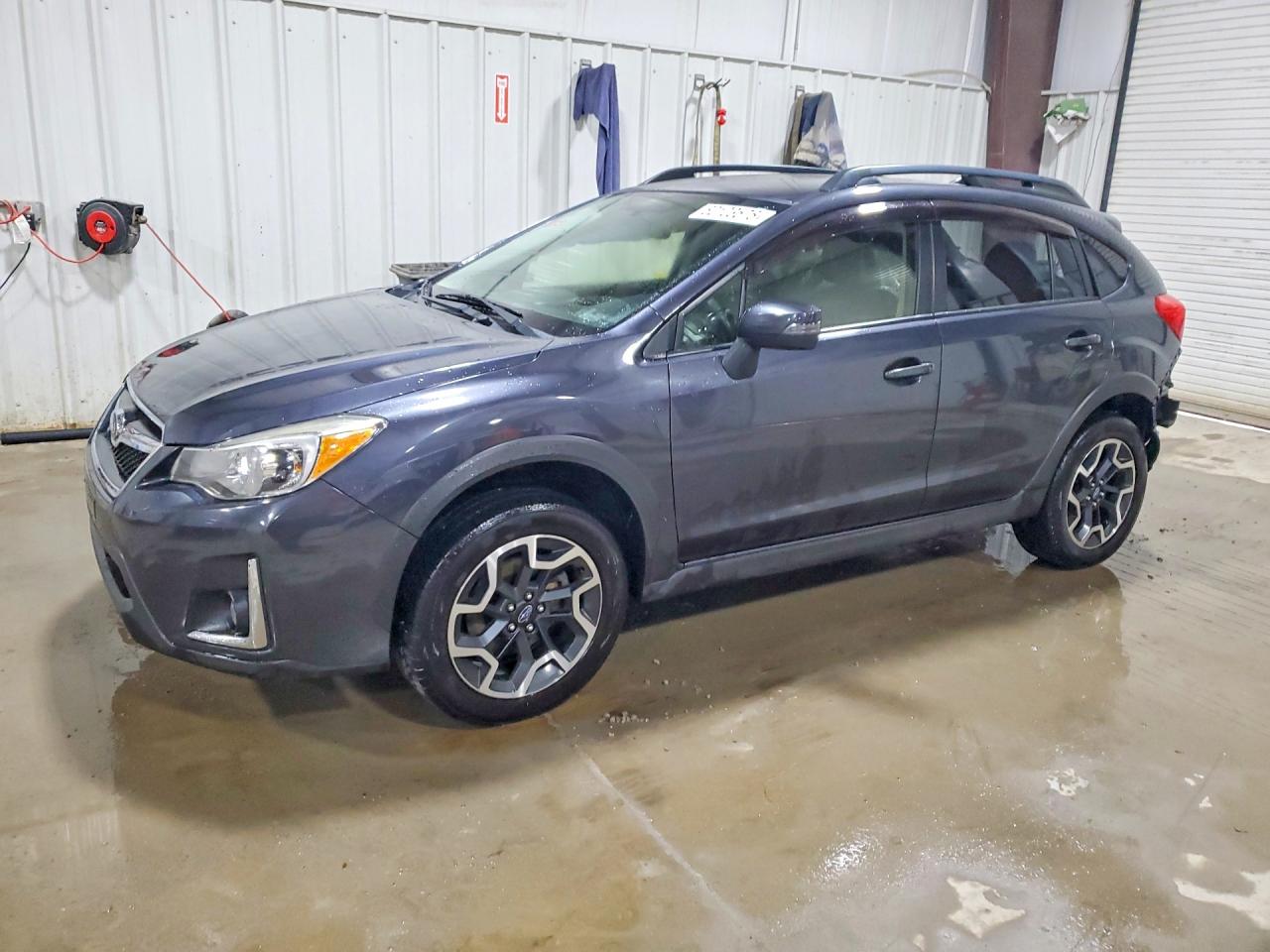 2016 SUBARU CROSSTREK LIMITED