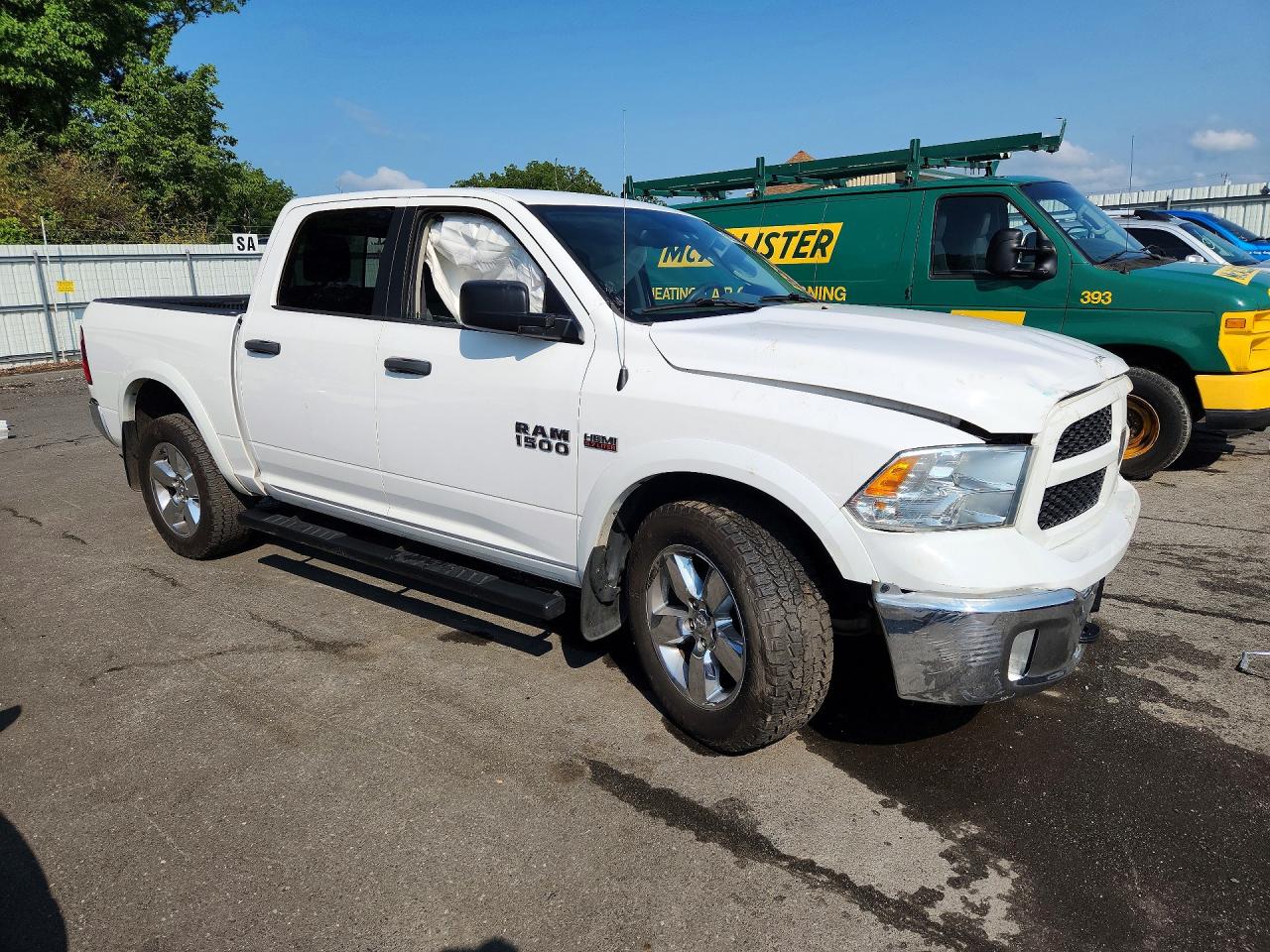 2018 RAM 1500 SLT — снимка 4