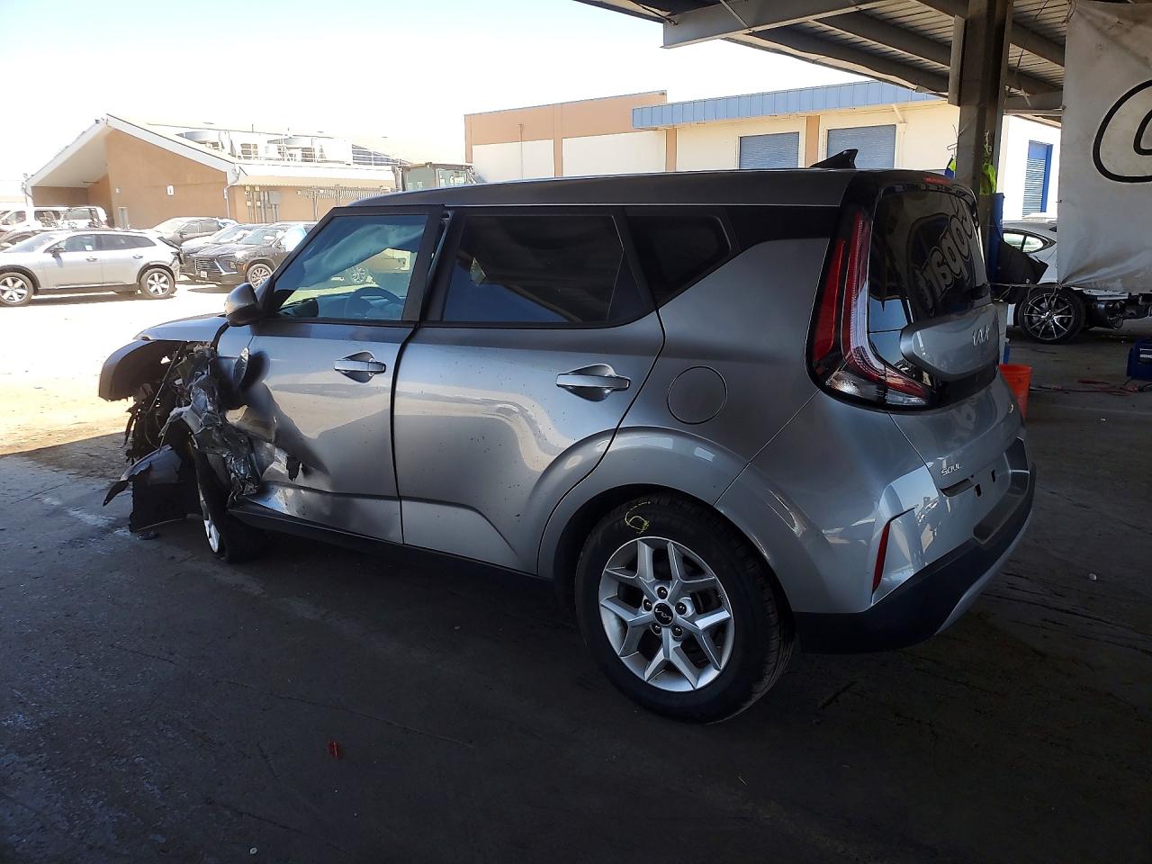 2024 KIA SOUL LX — снимка 2