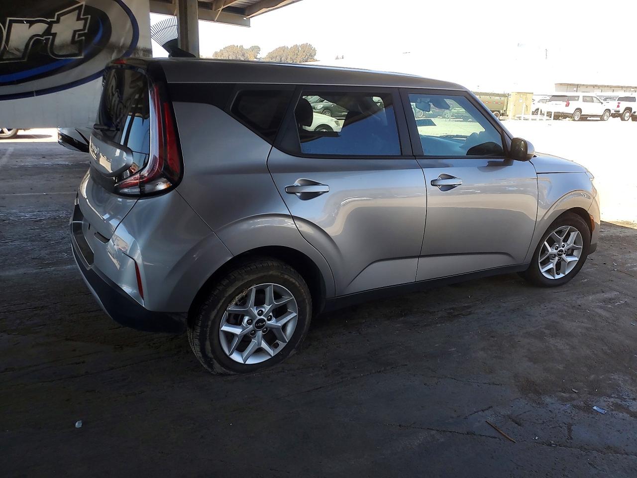 2024 KIA SOUL LX — снимка 3