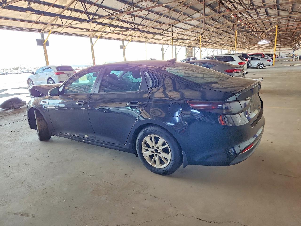 2016 KIA OPTIMA LX — снимка 2