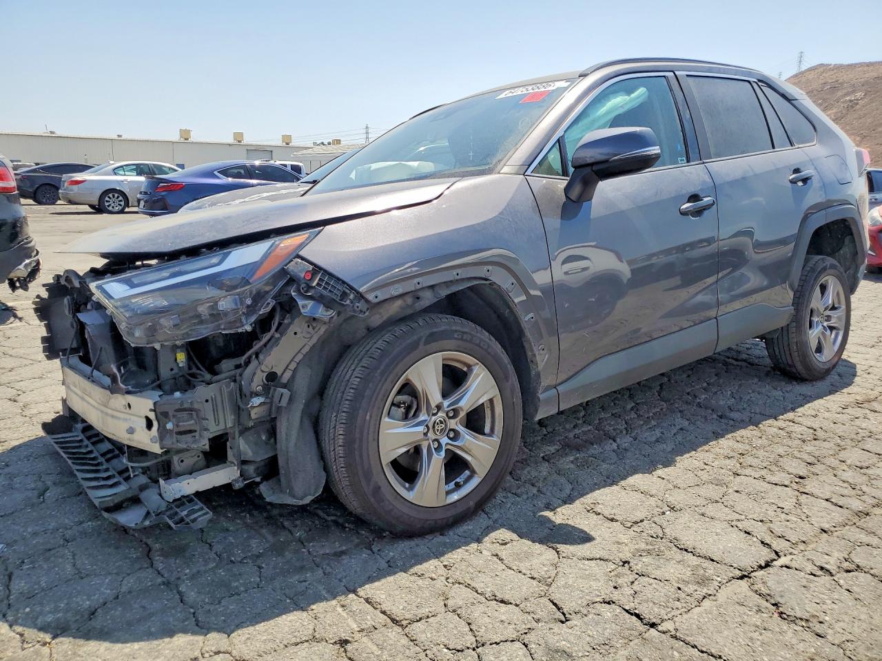 2022 TOYOTA RAV4 XLE