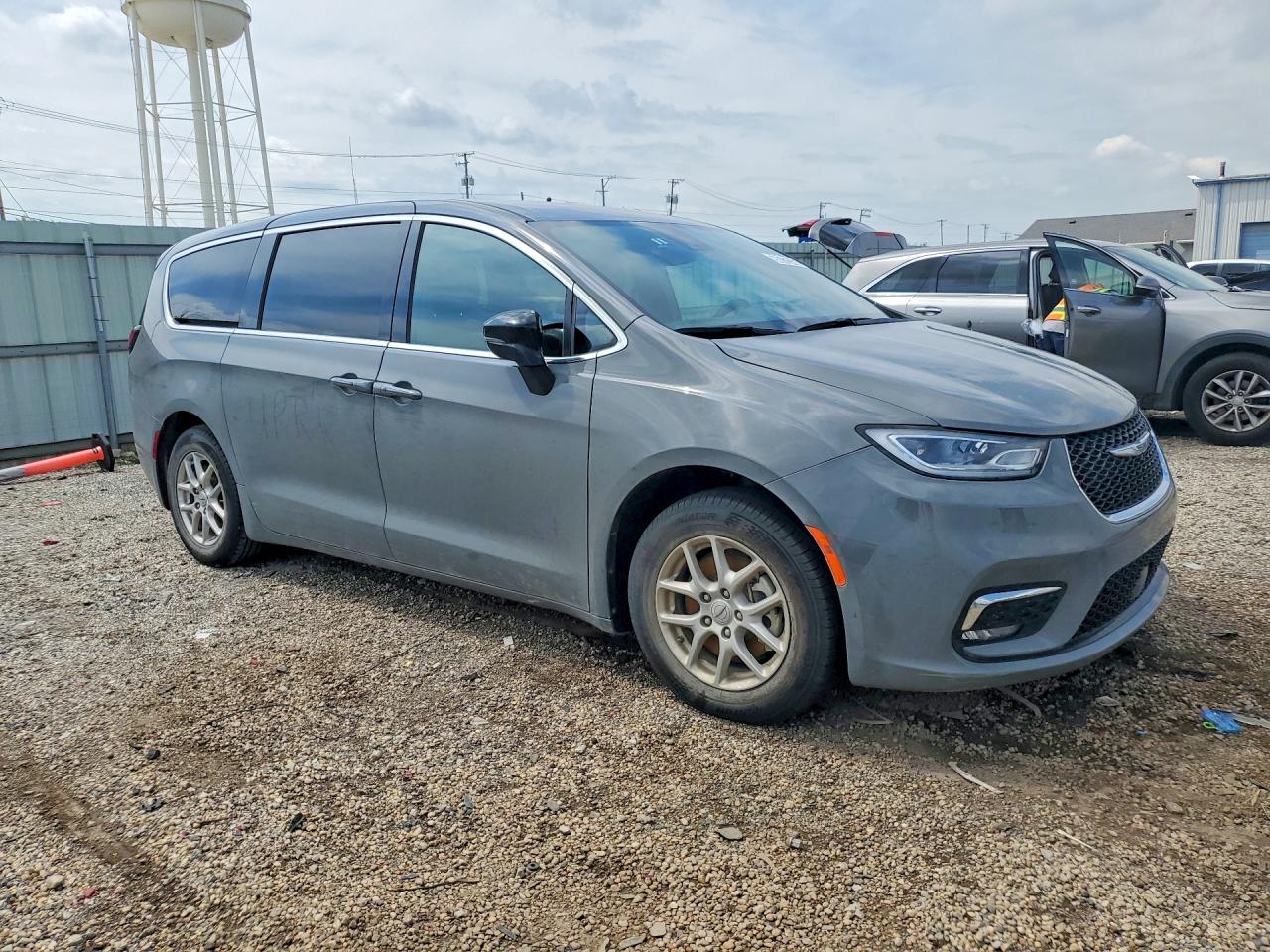 2025 CHRYSLER PACIFICA SELECT — снимка 4
