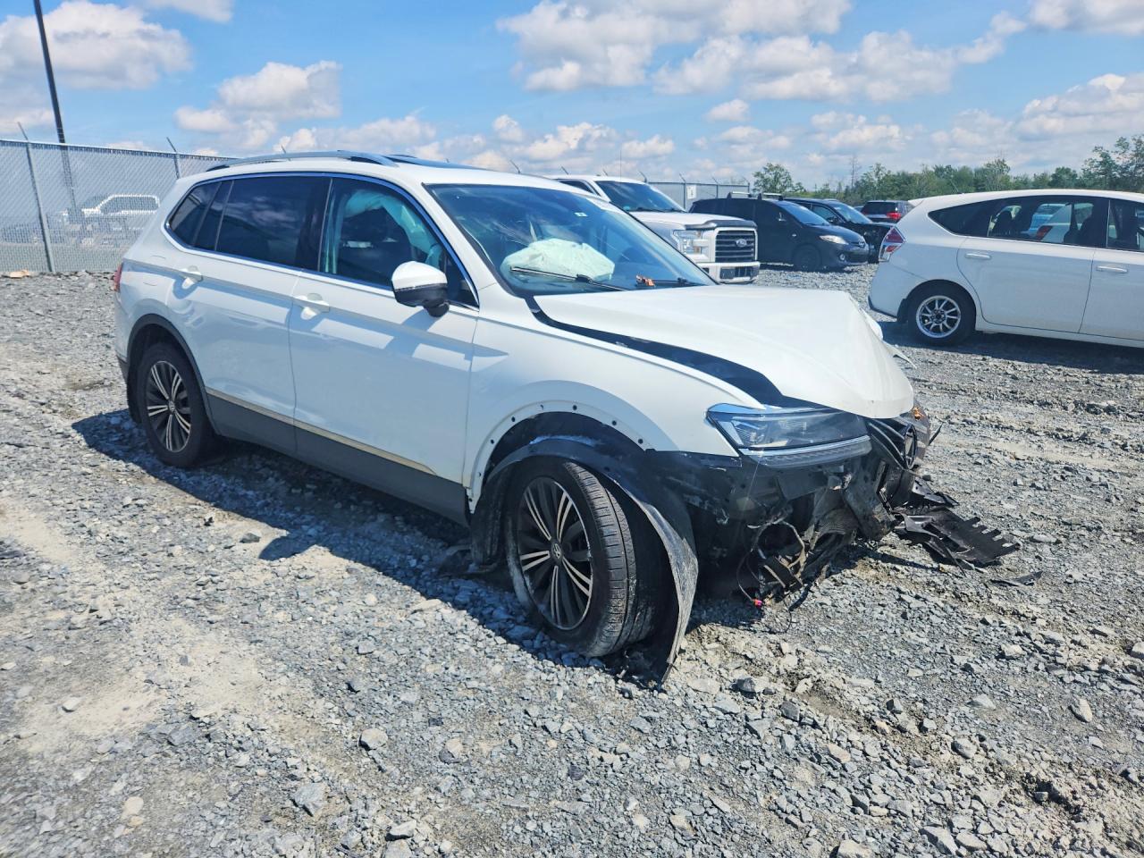 2019 VOLKSWAGEN TIGUAN SEL PREMIUM — снимка 4