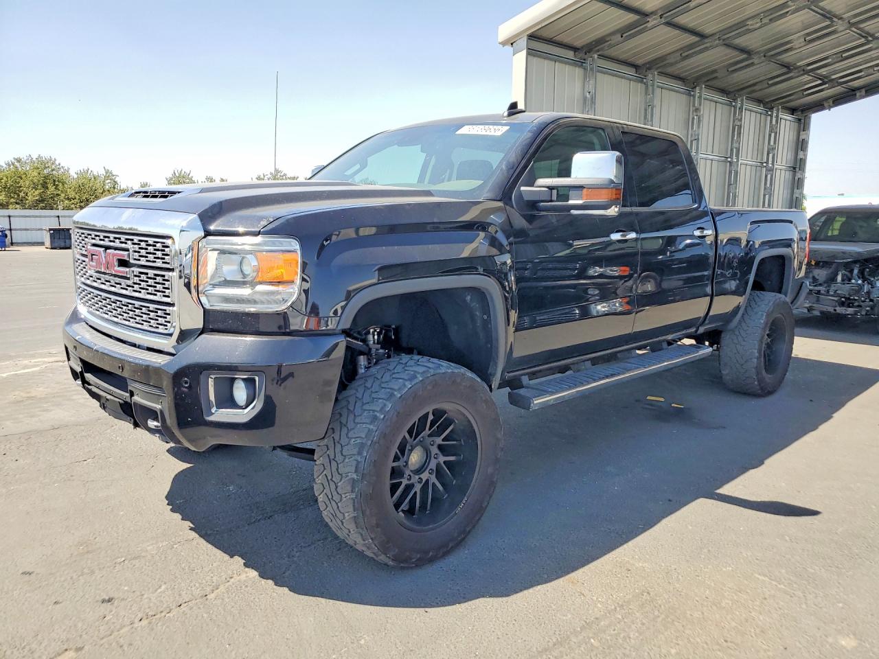 2019 GMC SIERRA K2500 DENALI